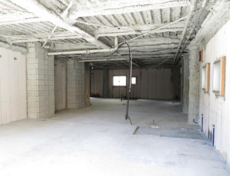 市川市南行徳１丁目の店舗事務所の内装