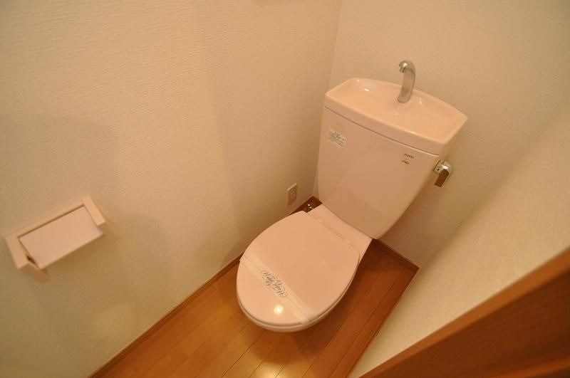 イル・グラッツィア薬院IVのトイレ