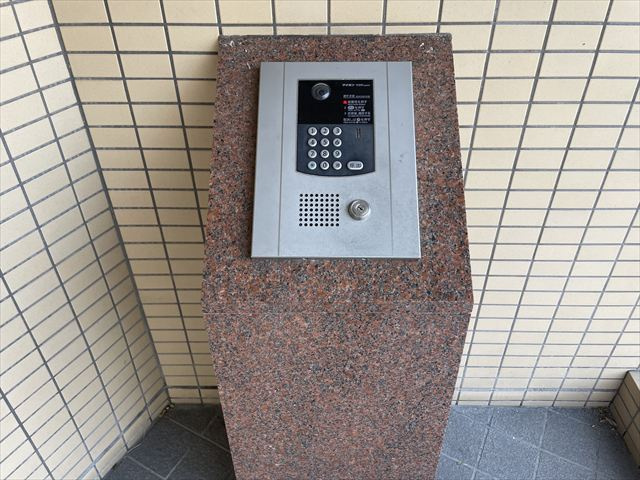 ロマネスク城南第2の防犯設備