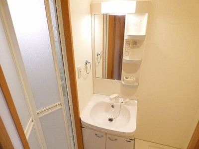 グランフォーレ桜坂ステーションプラザの洗面所