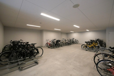 【その他共用部分】 | スプランディッド中之島WEST | 駐輪場です