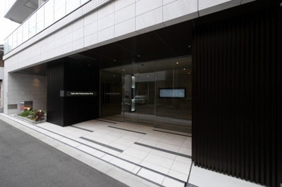 【エントランス】 | スプランディッド中之島WEST | ゆとりのあるエントランスです