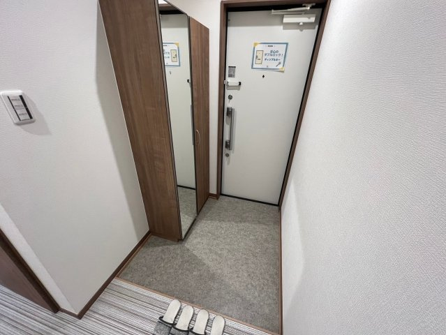 Riemon蛍池の玄関
