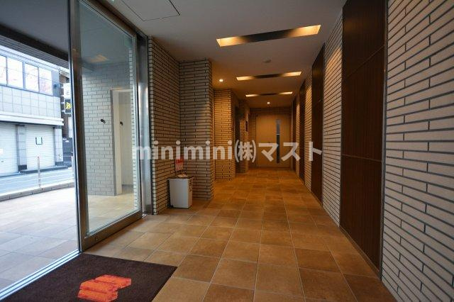 グランパシフィック今里Luxeのロビー