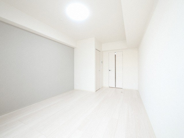 大阪市中央区内淡路町２丁目の賃貸マンションの居間・リビング