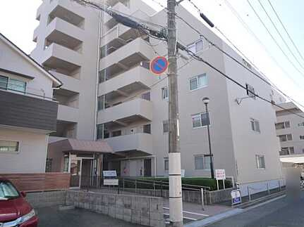 サンライズ東雲B棟の外観
