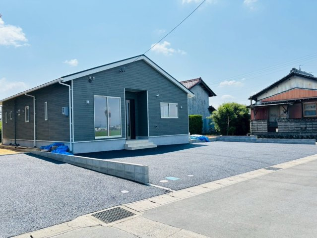 クワイエ　本巣市小柿第２　全３区画分譲の駐車場|■駐車場　■ヤマダ不動産　株式会社リライフ　
■夢のマイホーム購入をフルサポートします！