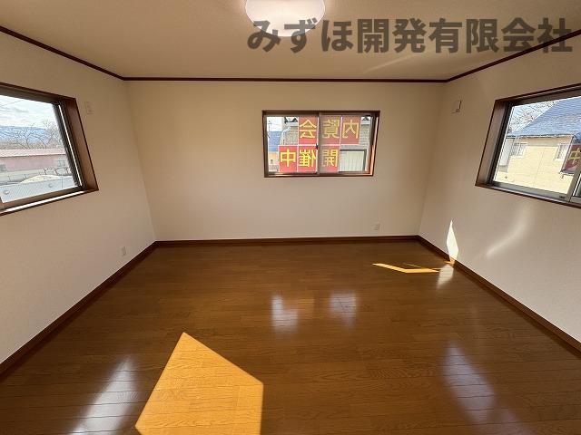 米沢市万世町牛森4150-31の洋室|スタンダードな洋室です