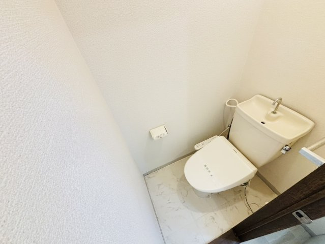 セジュール・レスポワール B棟のトイレ|別号数タイプ