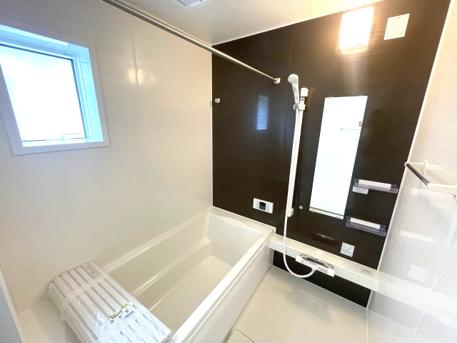廿日市市阿品台3丁目　№35626の浴室|浴室換気乾燥機付き