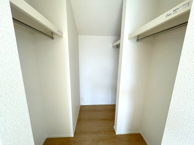 廿日市市阿品台3丁目　№35626の収納|洋室7帖内収納
大容量収納可能なので、
部屋をスッキリ見せることが
できます◎