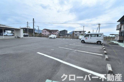 【駐車場】 | セジュール サライ A棟 | 駐車場