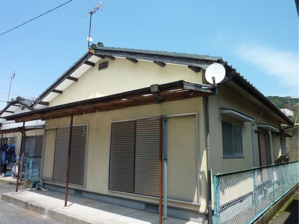 高良内秋山貸家の外観|外観もきれいです
