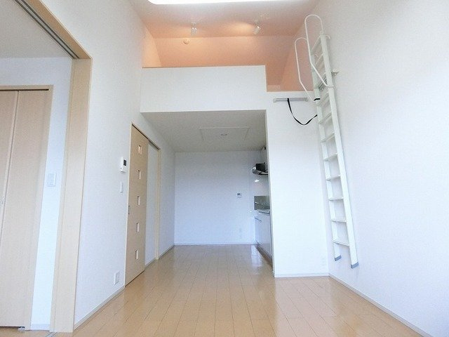 イオス　本今の居間・リビング