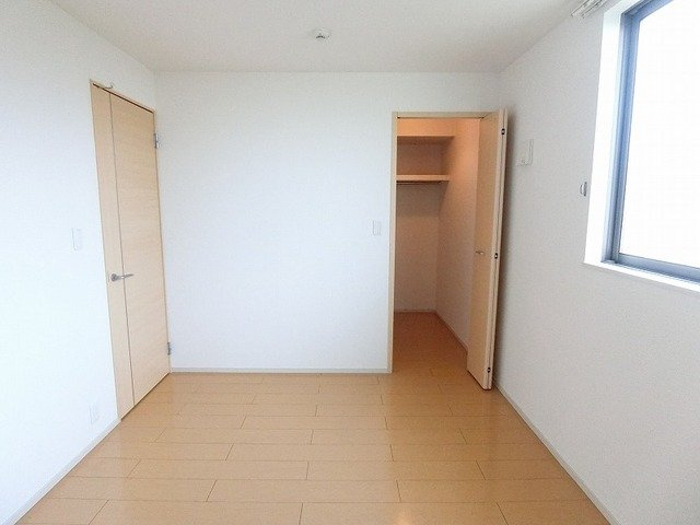 イオス　本今の内装