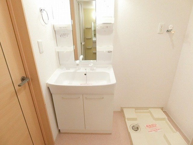 イオス　本今の洗面所