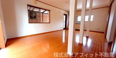 【居間・リビング】 | ローズさかき