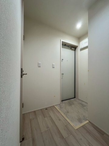 フジパレス高石駅北Ⅲ番館 の玄関