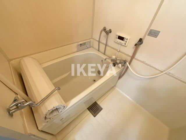 菅北ハイツの浴室