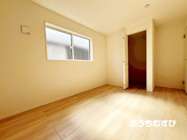 春日井市西高山町第2(全8棟)5号棟の洋室