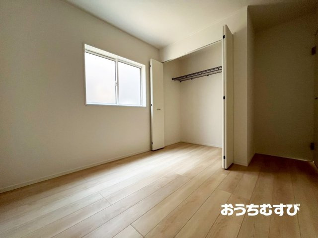 春日井市西高山町第2(全8棟)5号棟の洋室