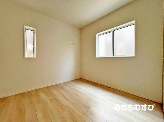 春日井市西高山町第2(全8棟)5号棟の洋室
