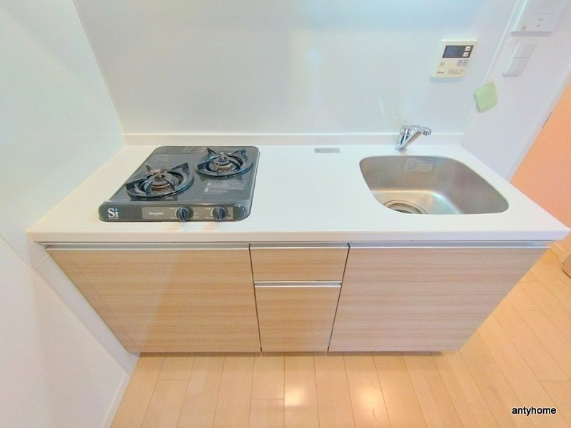 ラクラス長堀橋　仲介手数料無料のキッチン