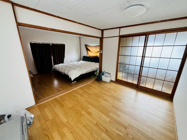 【倉庫併用住宅付き】真岡市掘込　中古住宅の洋室|倉庫併用２階部分