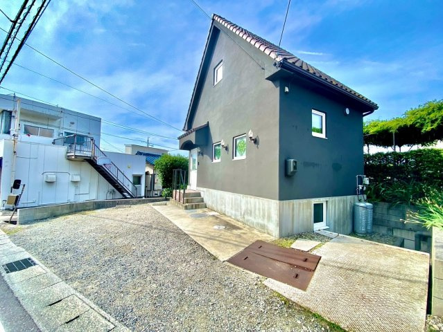 高浜市八幡町貸店舗・事務所の外観