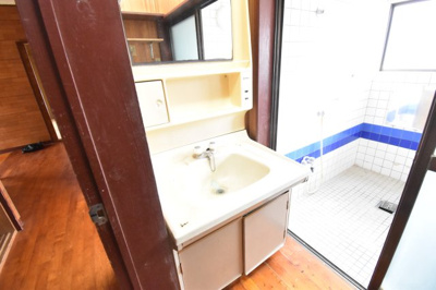 【独立洗面台】 | 鹿屋市寿8丁目　中古戸建