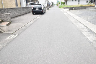 【前面道路含む現地写真】 | 鹿屋市寿8丁目　中古戸建