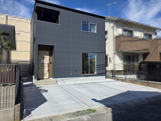 高知市瀬戸南町2丁目 ①　新築戸建ての駐車場