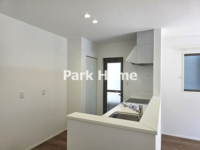 高知市瀬戸南町2丁目 ①　新築戸建てのキッチン