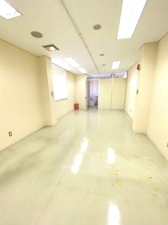 吹田市片山町1丁目　貸店舗の内装