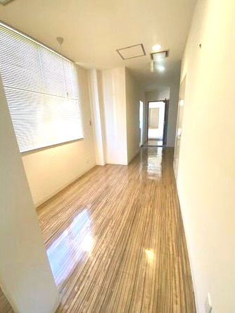 吹田市片山町1丁目　貸店舗の内装