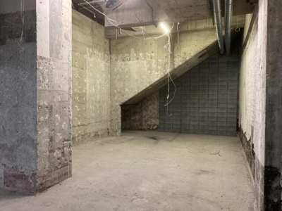 【駐車場】 | 赤坂月世界ビル |  