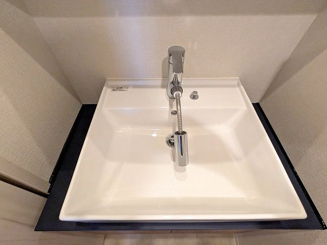 GEO ENT AKIHABARAの設備|ハンドシャワー付独立洗面台