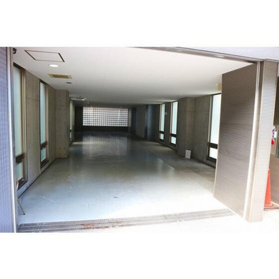 【ロビー】 | エイトビルディング |  