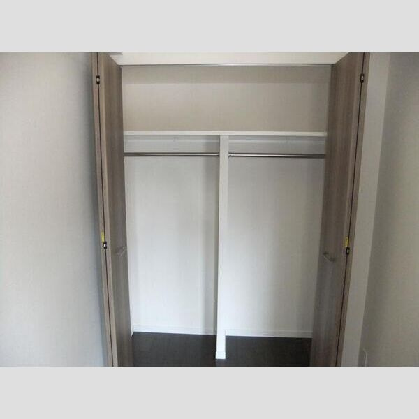 スワンズシティ梅田ウエストの収納