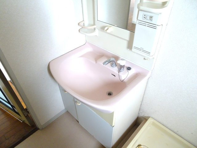 プレアール大垣本町の独立洗面台