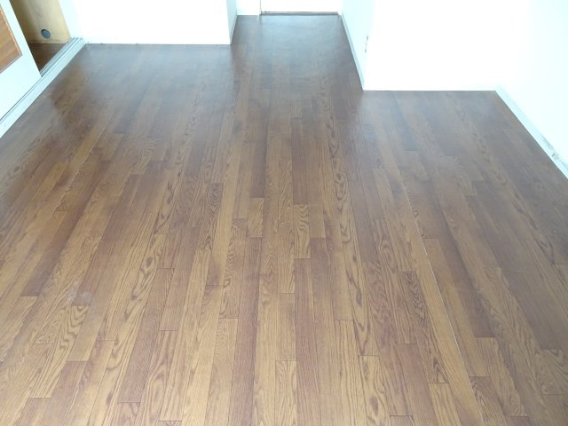 プレアール大垣本町の洋室