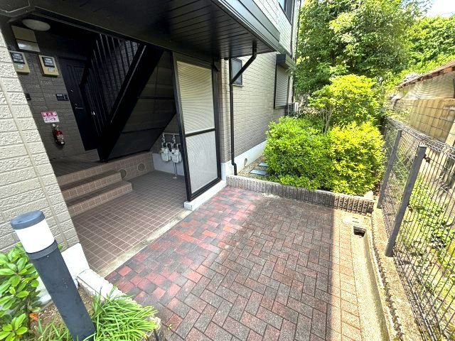 プログレスのエントランス
