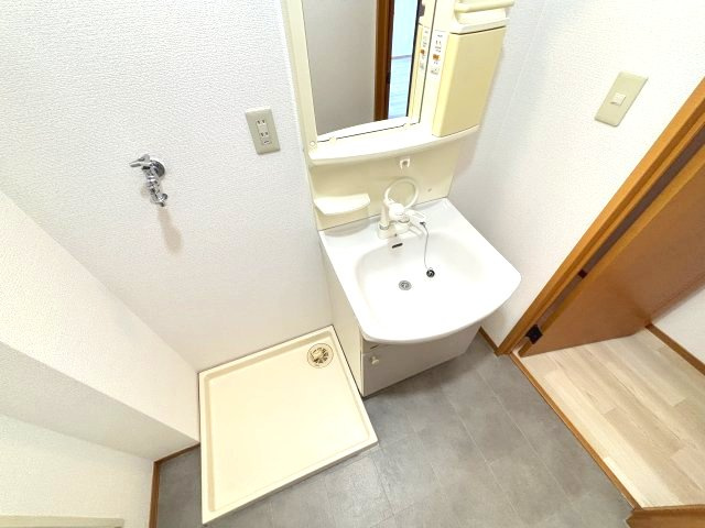 プログレスの洗面所
