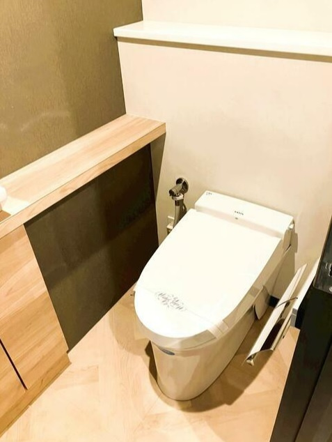 新富町営和ビルのトイレ