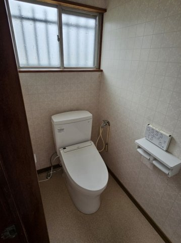 平屋のテナントのトイレ
