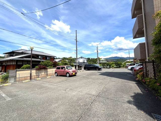 ラ・メゾンＭＳⅡの駐車場