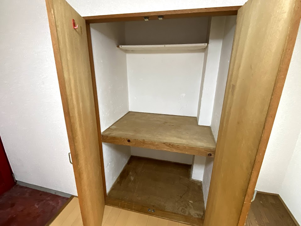 ハイツウエストリバーの収納