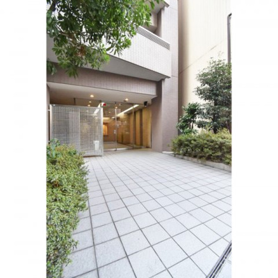 【エントランス】 | ウィスタリア京橋 | 建物の内部です