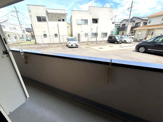 リーヴァ三日市のバルコニー