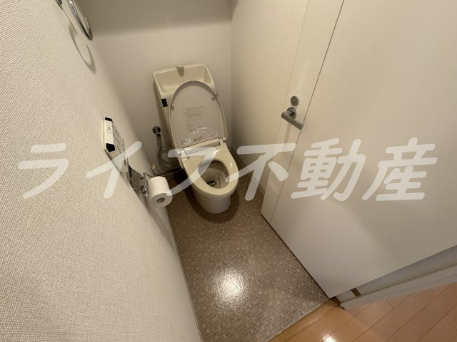 レジディア玉造のトイレ|ゆったりとした空間のトイレです
